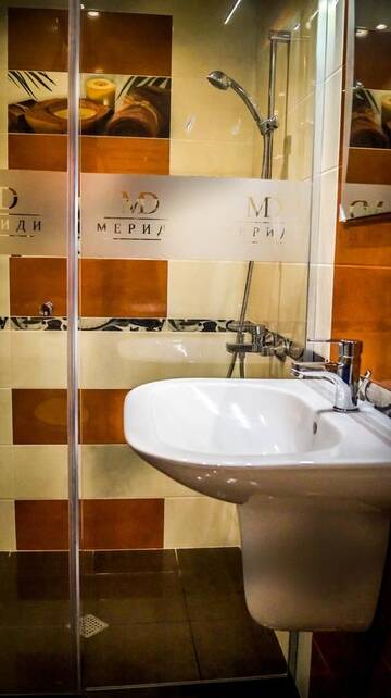 Фото номера Апартаменты с видом на сад Гостевой дом Guest House Meridi г. Priseltsi 5