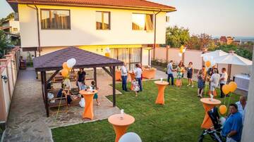 Фотографии Гостевой дом Guest House Meridi г. Priseltsi (Болгария) №2 Фото Гостевой дом Guest House Meridi г. Priseltsi 2